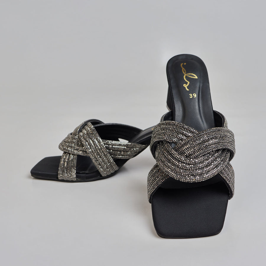 DIAMANTE CROSSOVER COMFORT HEEL - BLACK