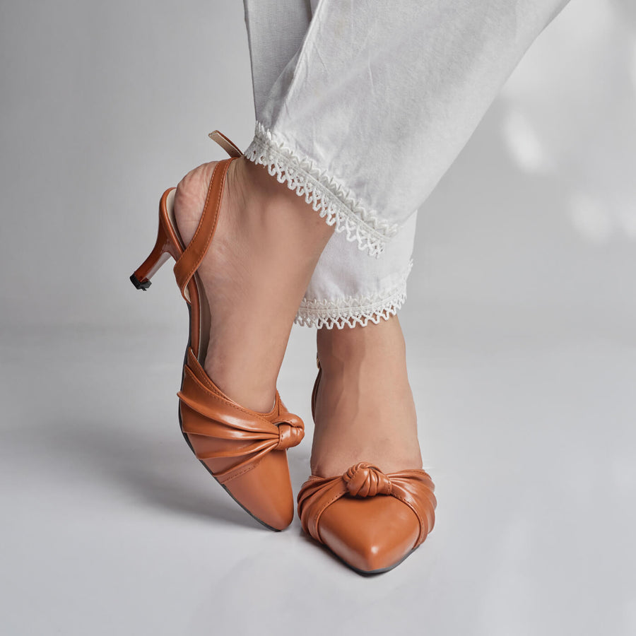 PLAITED SPIKE SLINGBACK - BROWN