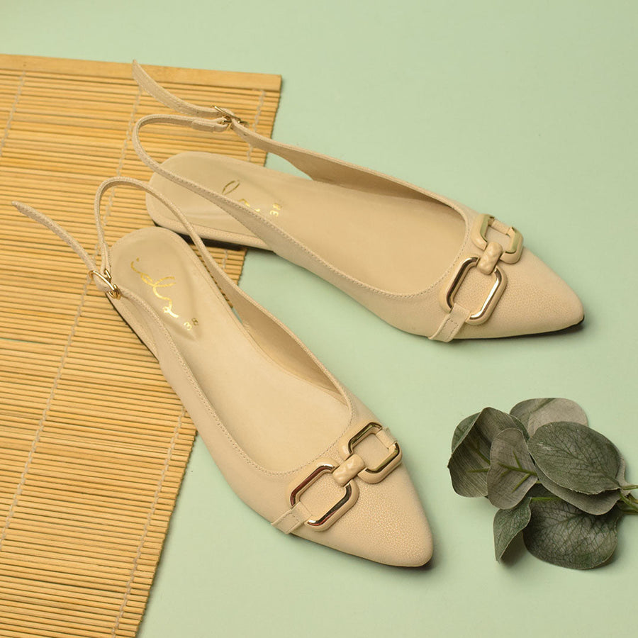 Decore Buckled Pointed Mule