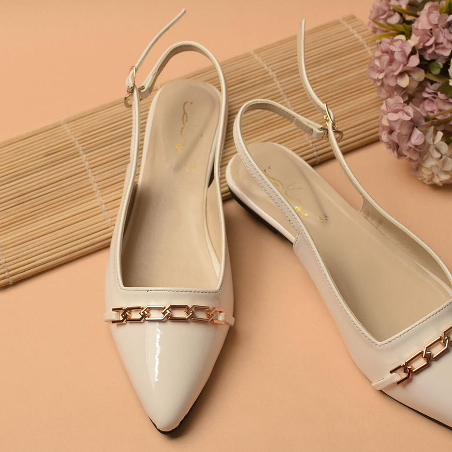 Glamorous Chained Pointed Mule