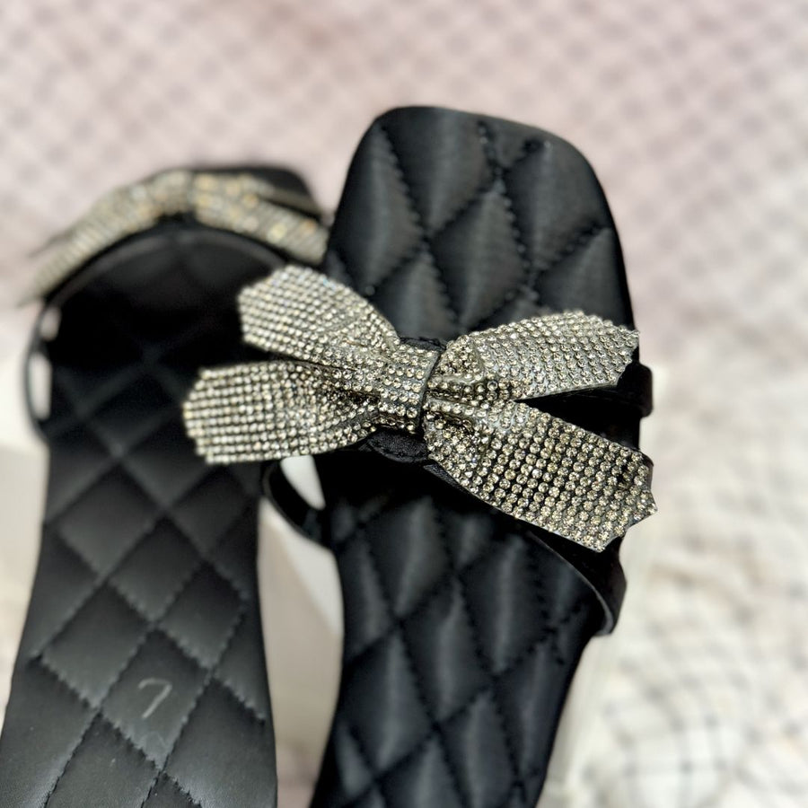 Rhinestone bow slides - Black