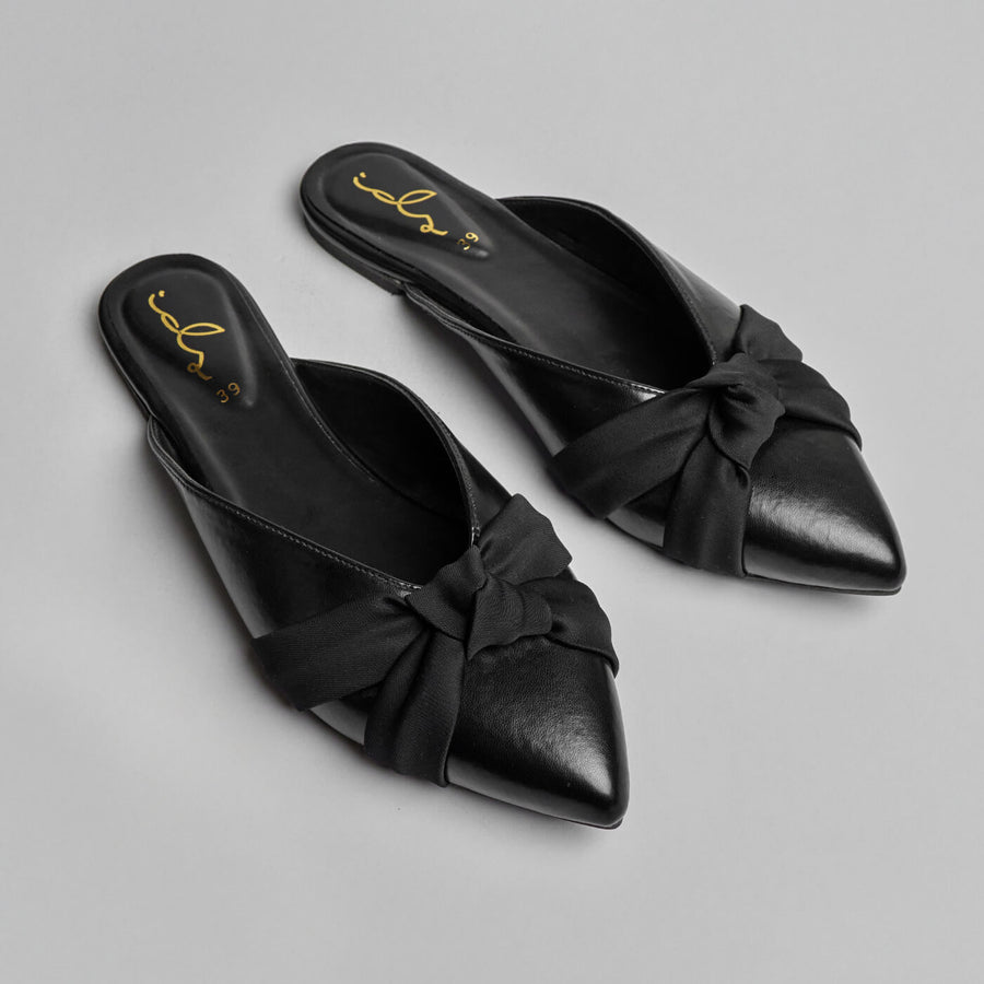 Knot Chic Mule - Black