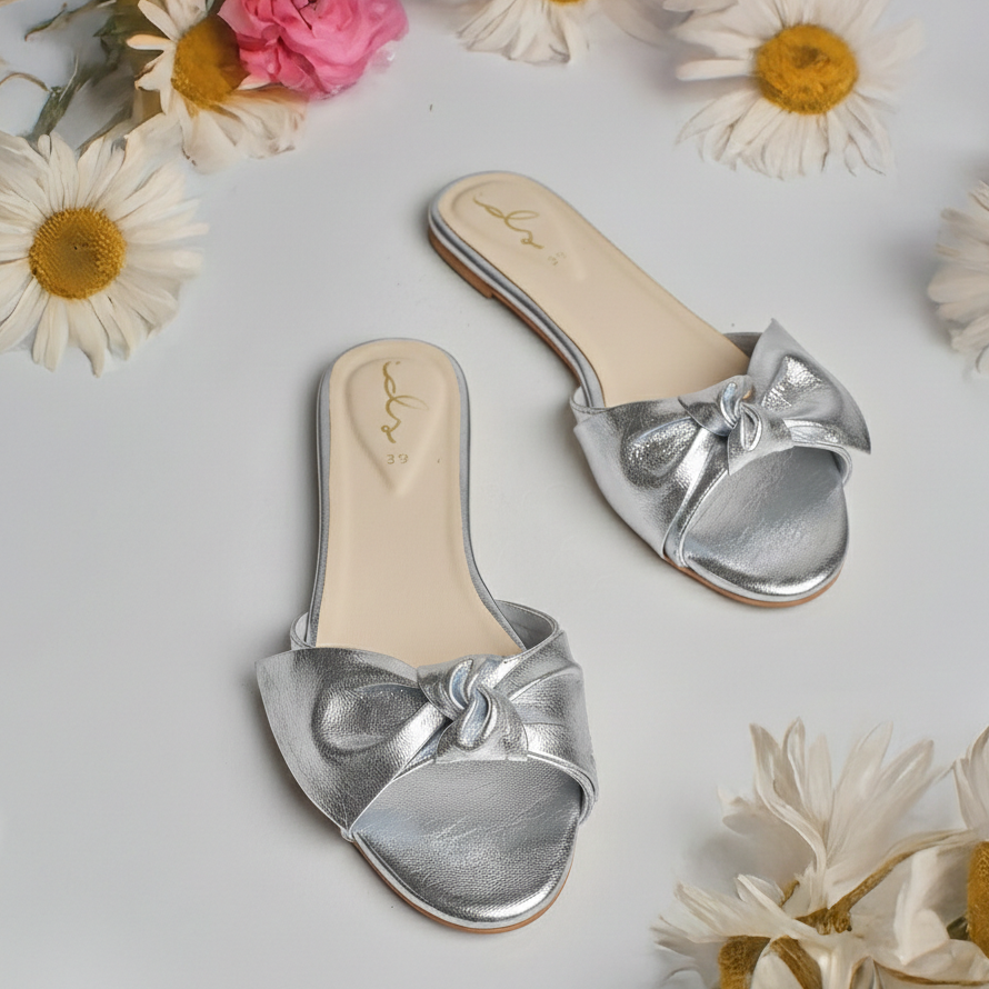 Retro Knot Slides - Silver