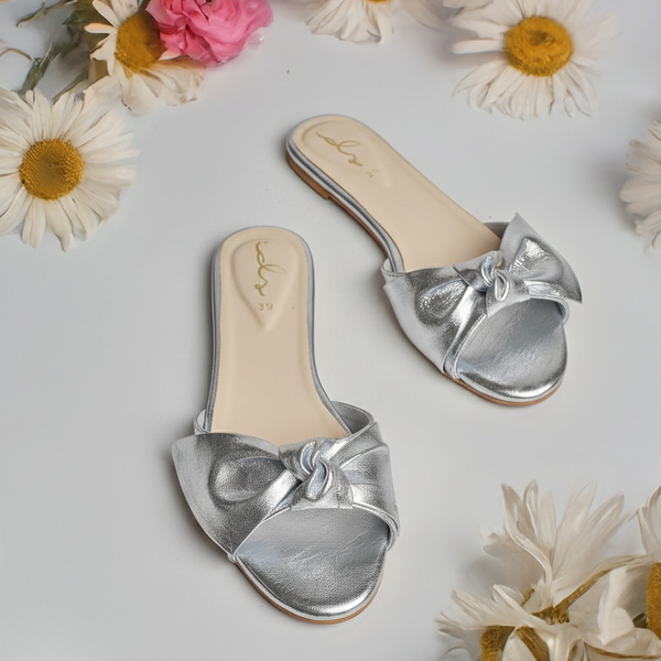 Retro Knot Slides - Silver